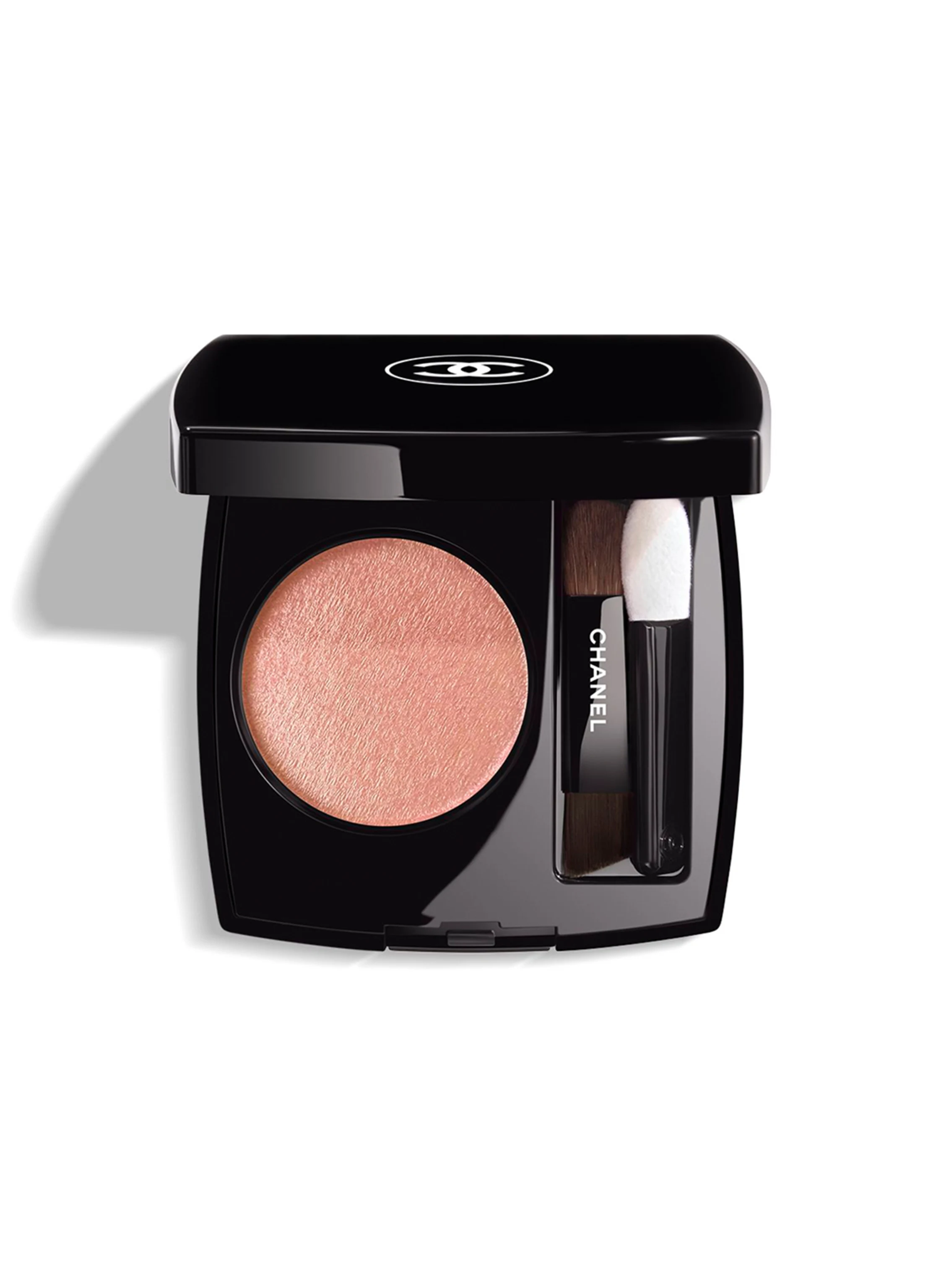 CHANEL OMBRE ESSENTIELLE
