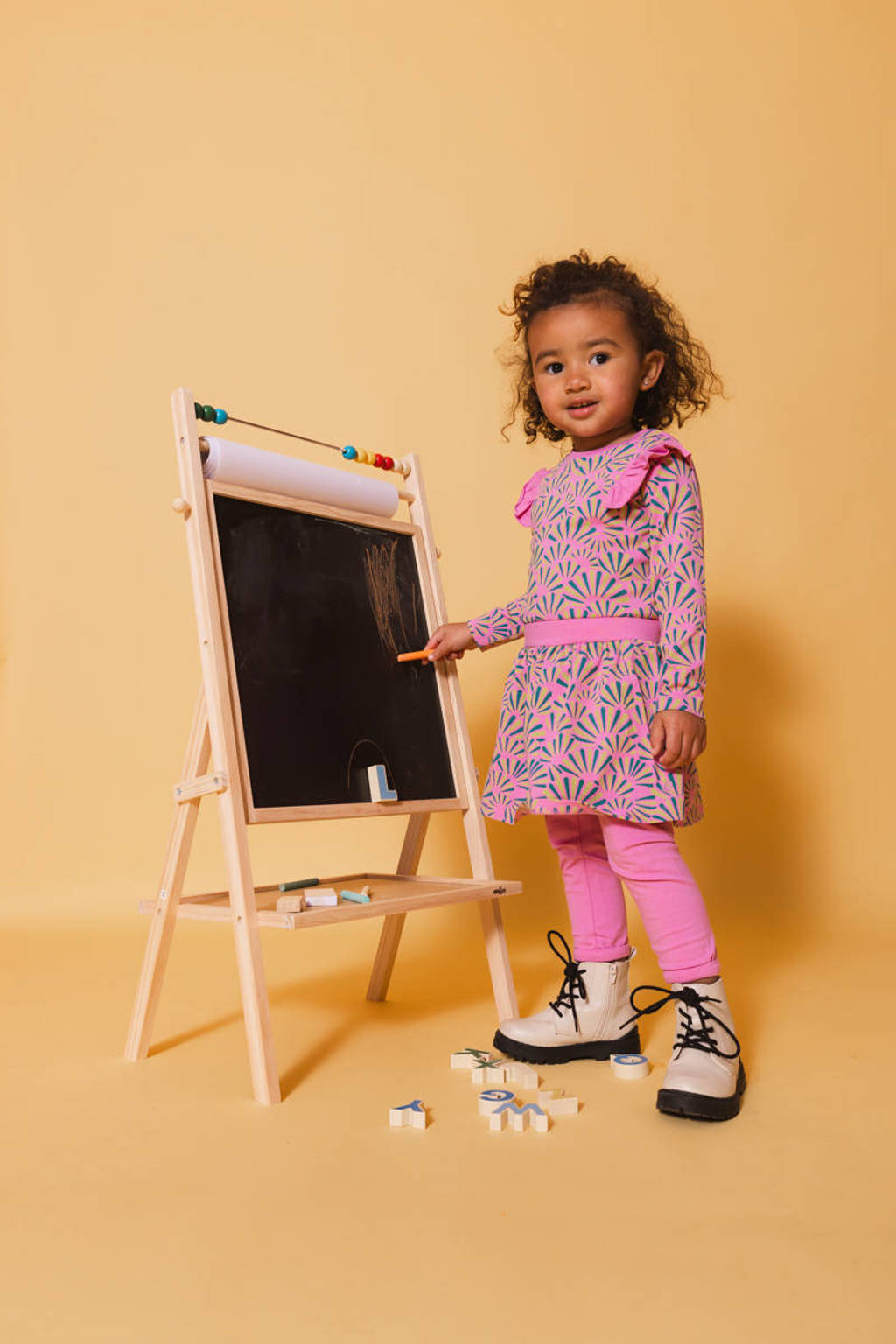 Quapi jurk MABEL met all over print en ruches roze/lime groen/petrol