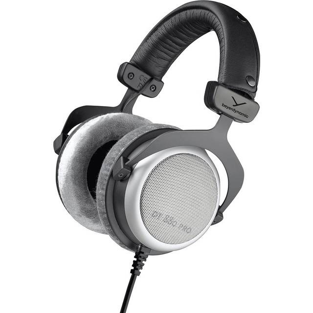Beyerdynamic - DT 880 PRO 250 ohms Headphones