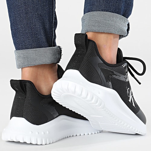 Baskets Femme Eva Runner Low Lace Mix 1442 Black Bright White