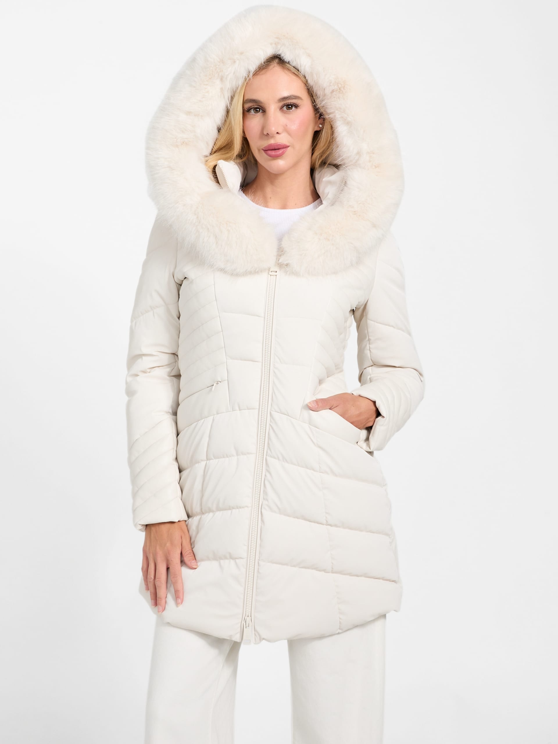 Casaco puffer com capuz Oxana