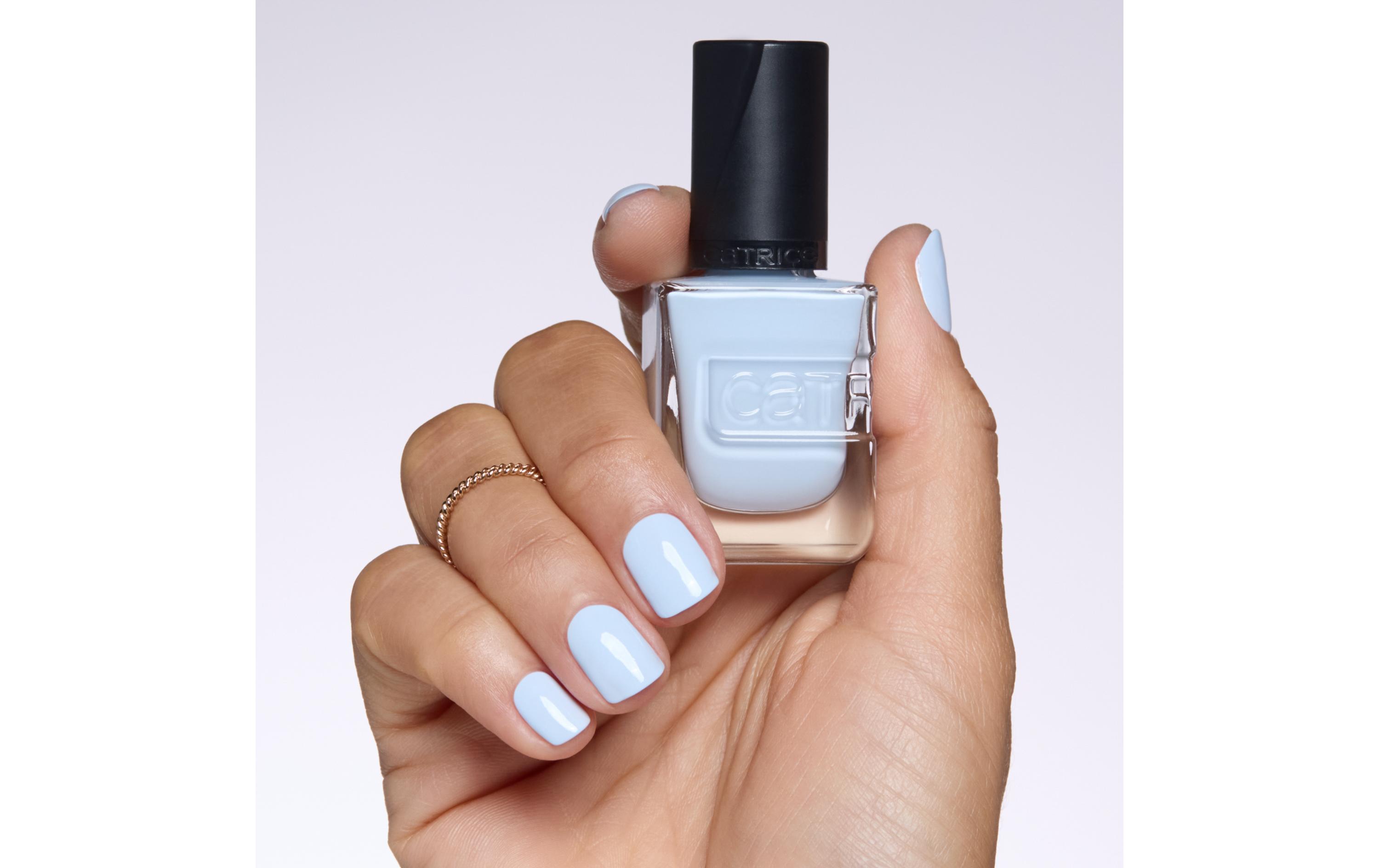 Nagellack Gel Affair 029 Blue You A KissLanganhaltender Gel-Nagellack in einem pastelligen, babyblauen Farbton