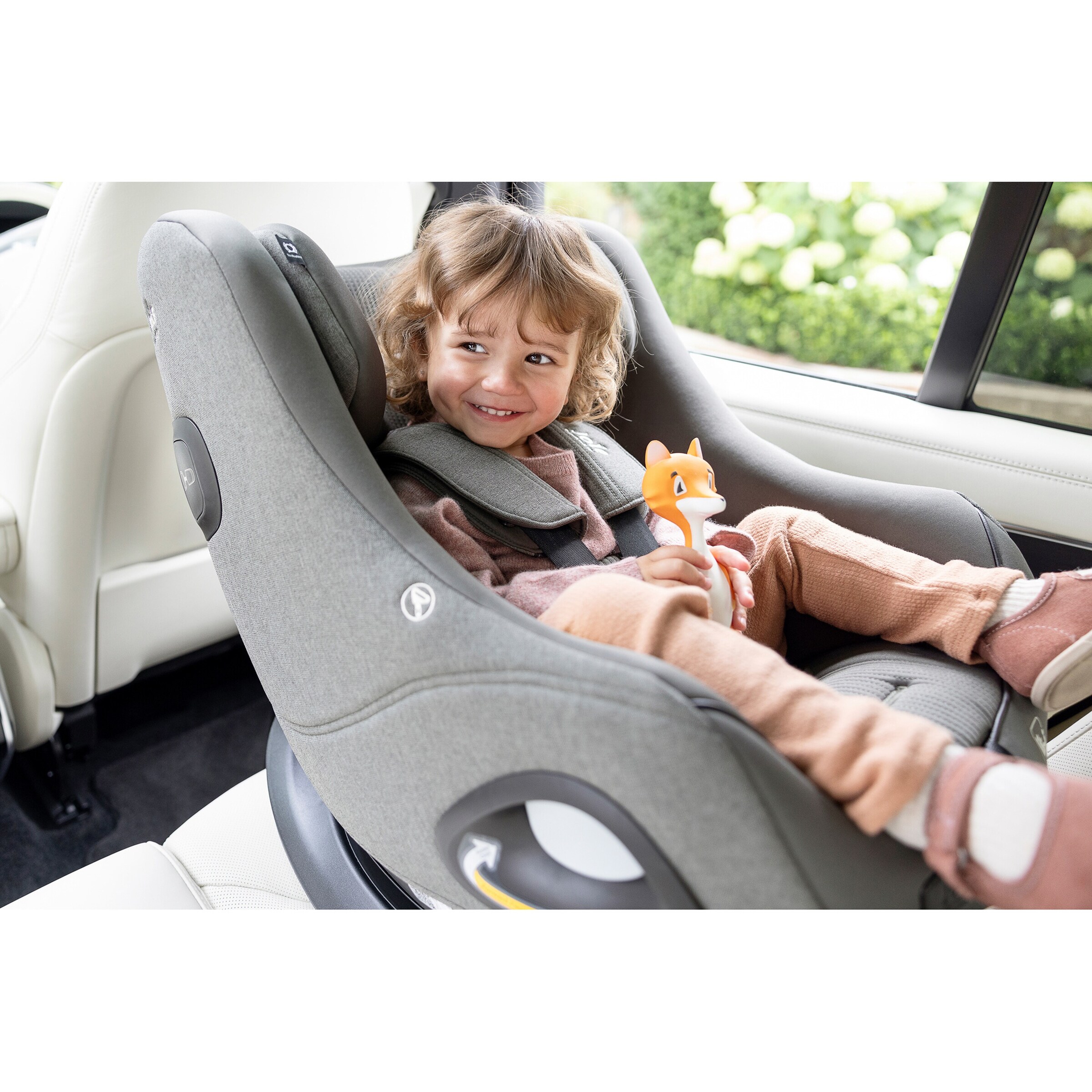 Joie - signature Kindersitz i-Harbour E ebony