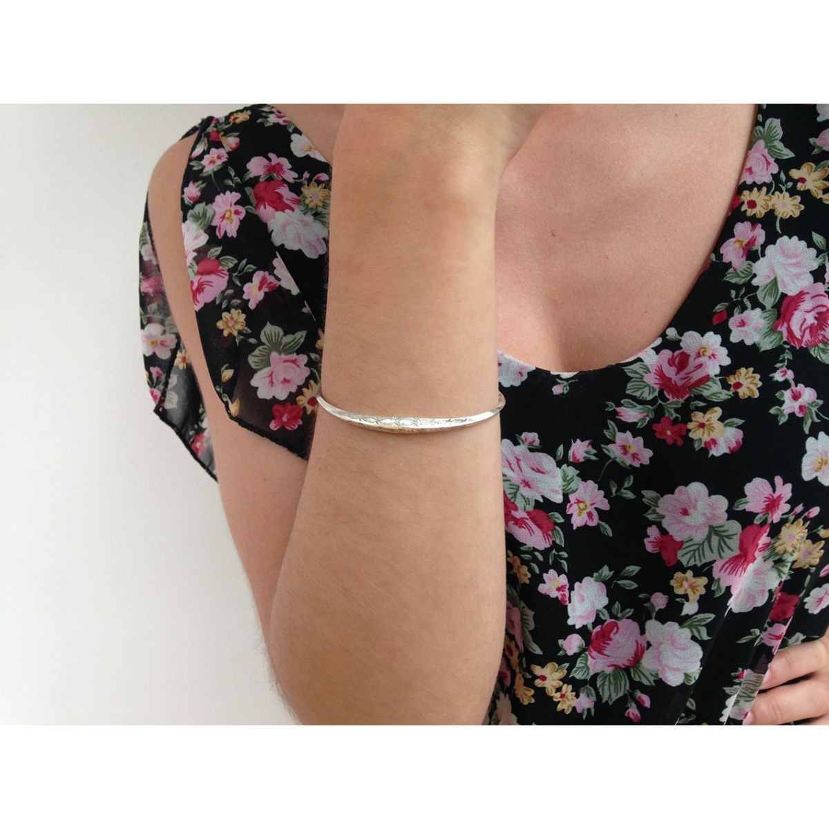 Bracelet jonc touareg en argent fait main
