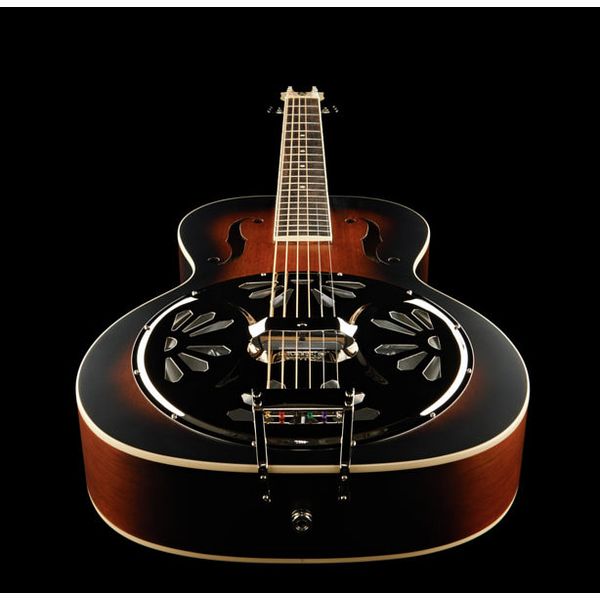 Gretsch G9220 Bobtail Roundneck