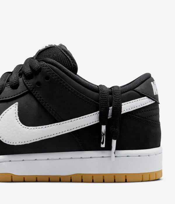 Nike SB Dunk Low Pro Iso Schuh (black white black)