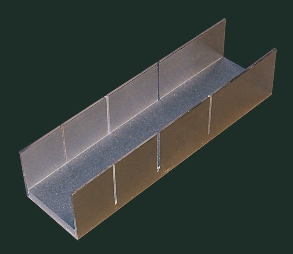 GJÆRINGSKASSE WISENT ALUMINIUM 24,5CM