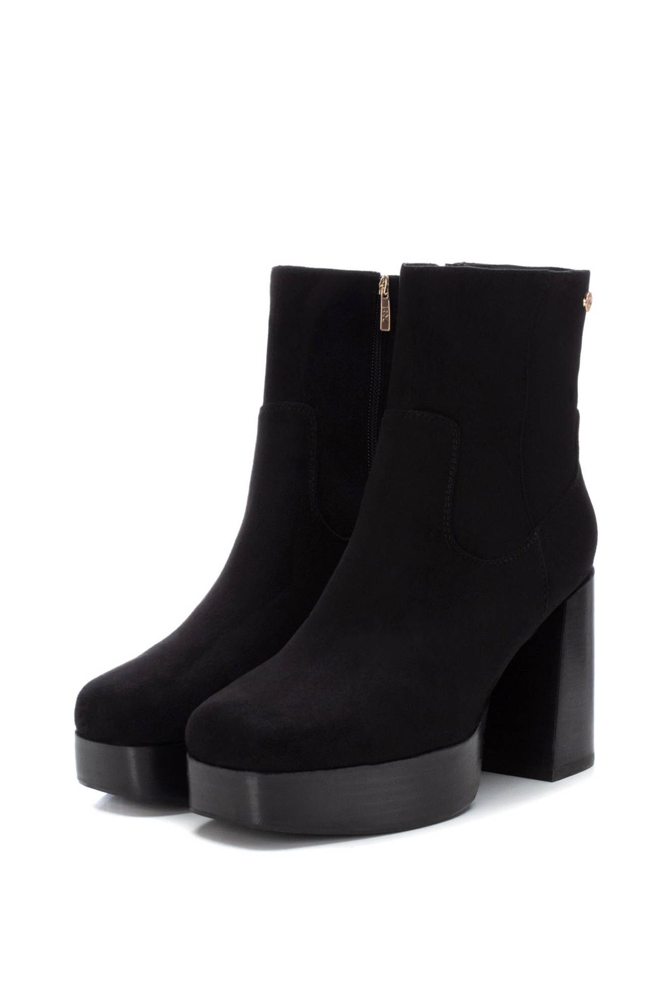 Botas de camurça femininas até o tornozelo