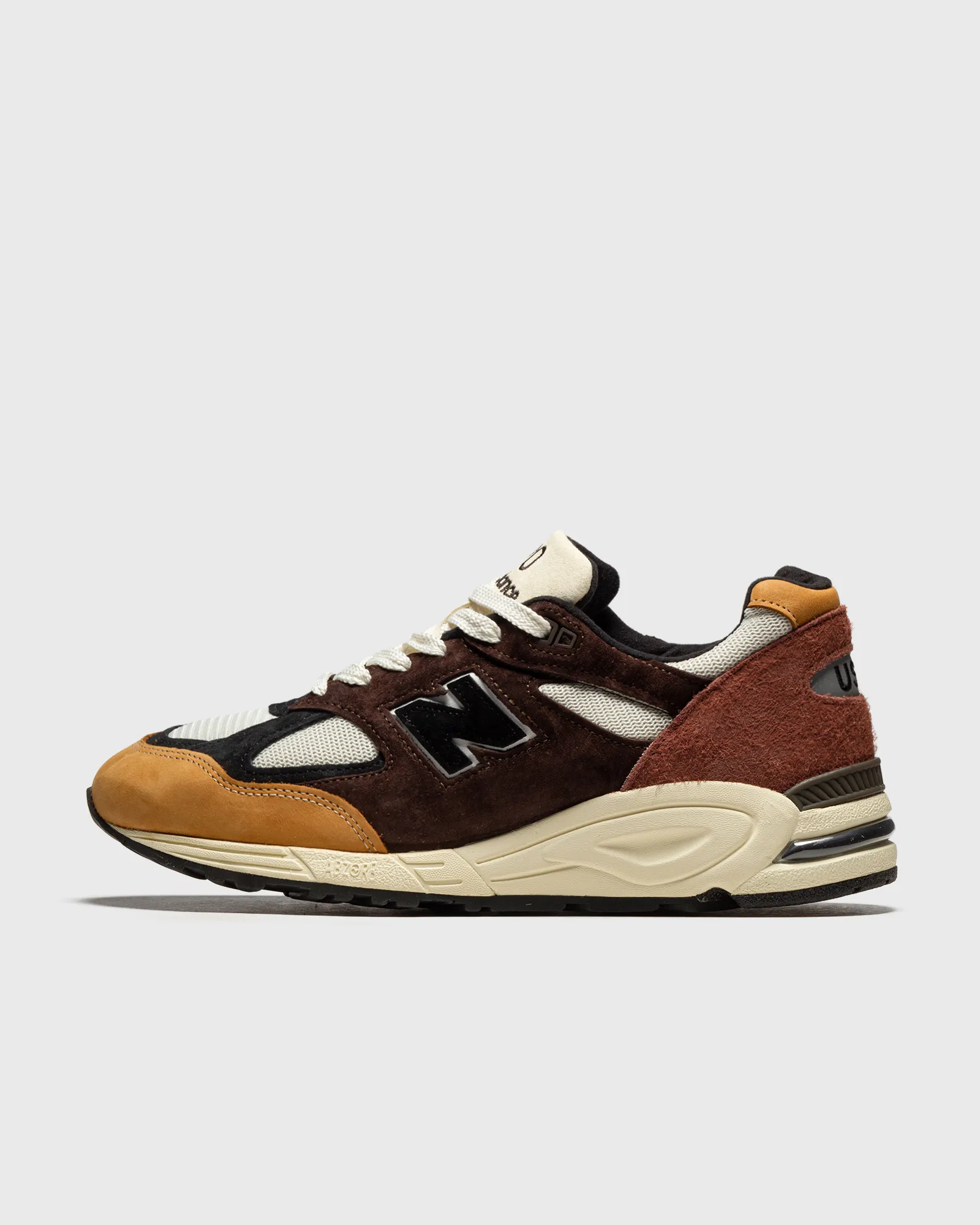 New Balance Made in USA 990v2 BB