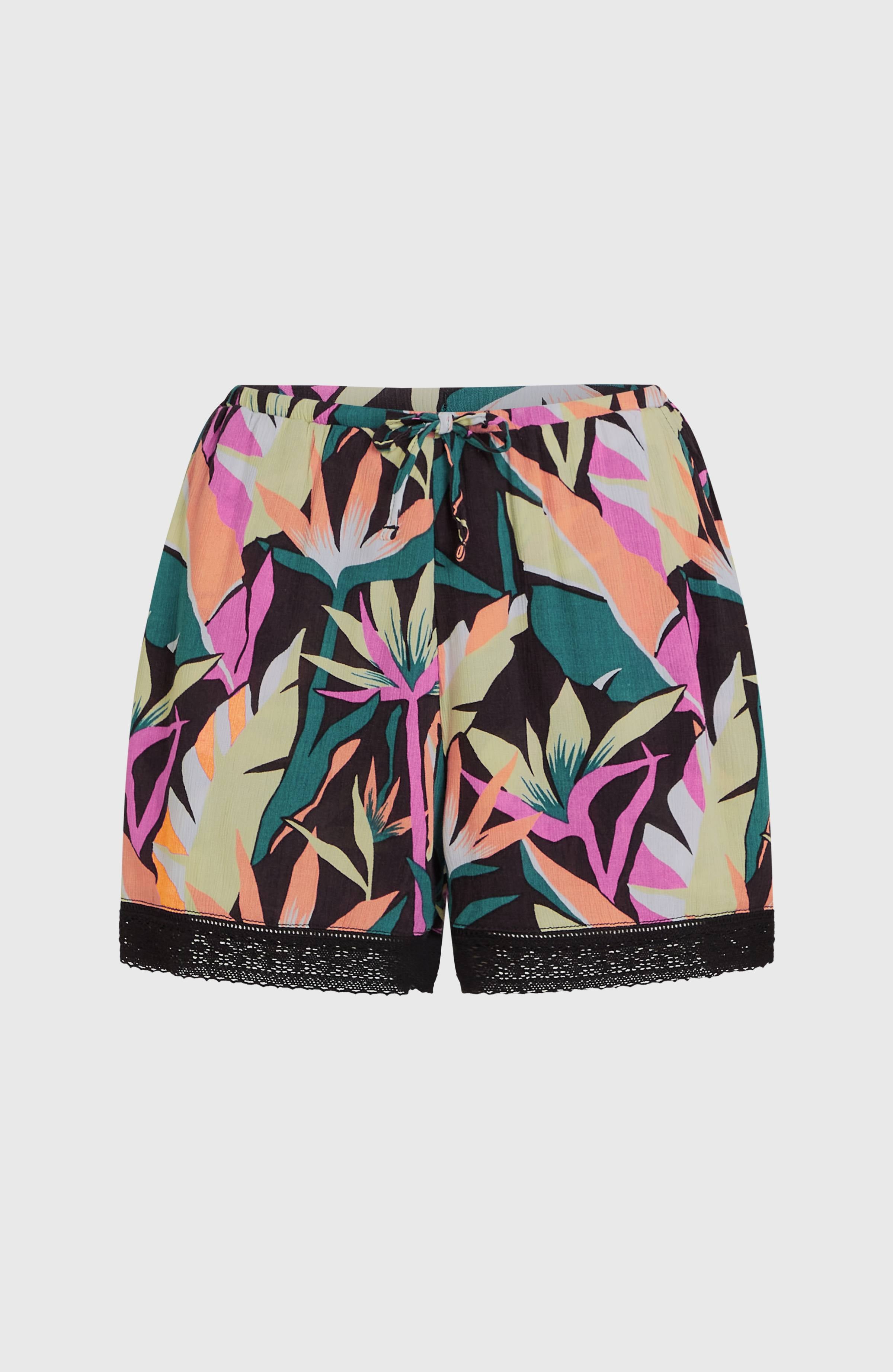 Essentials Tokeena short