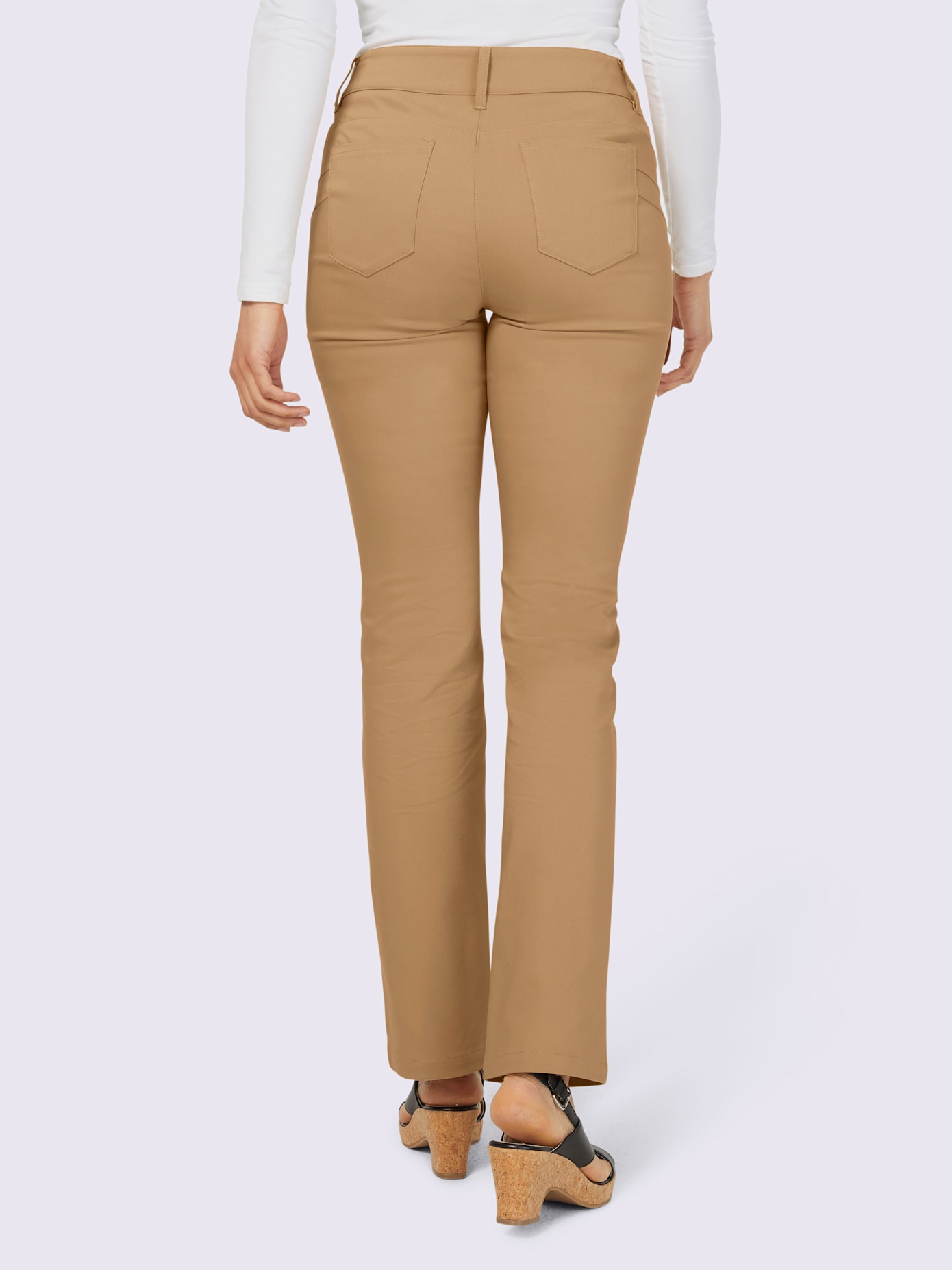 Pantalon effet ventre plat coupe bootcut tendance