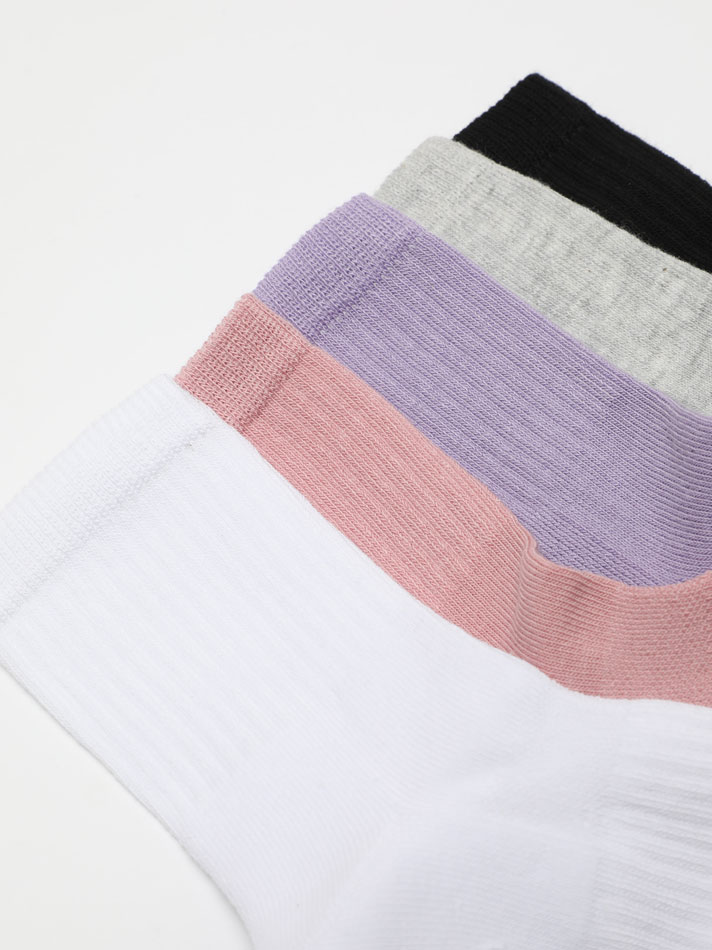 Pacote com 5 pares de meias esportivas - Sortidas