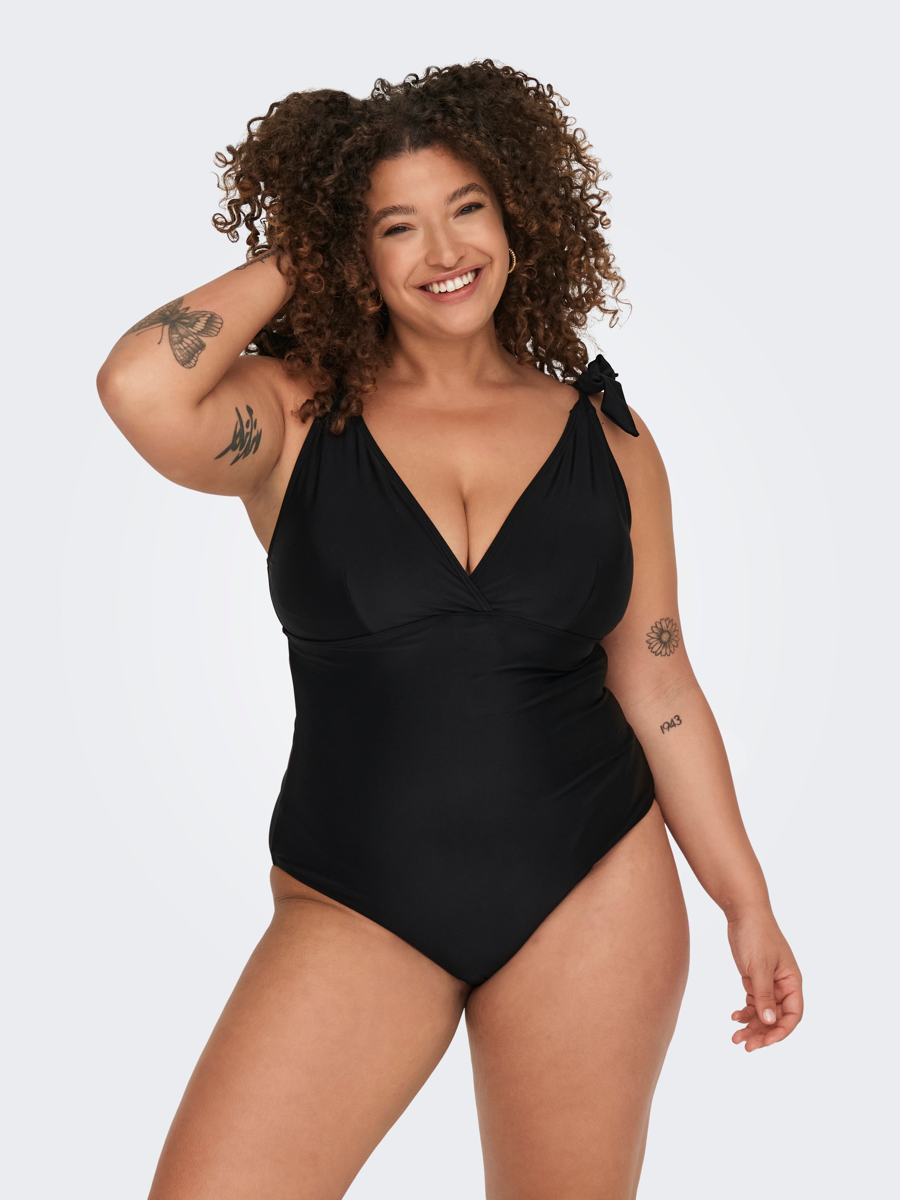 CARCLARA Badeanzug Black