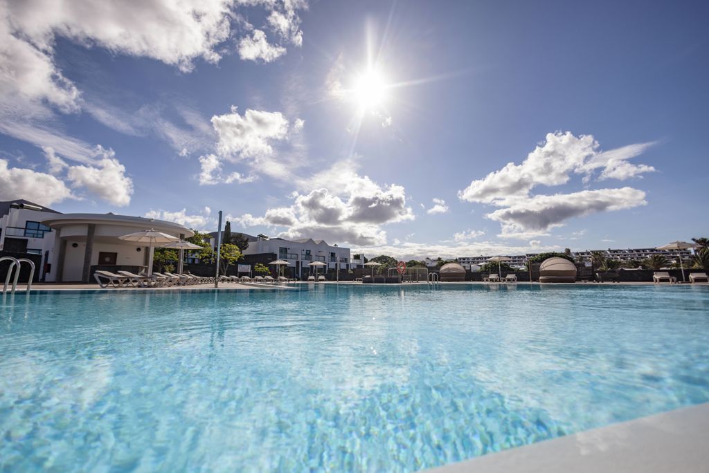 Caybeach Papagayos Logies - Aparthotel