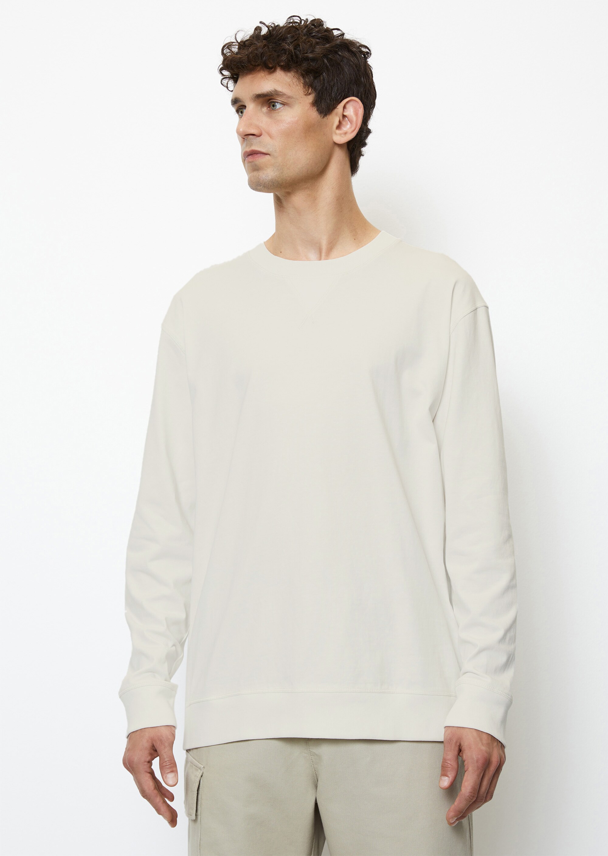 Longsleeve relaxed in extra schwerer Jersey-Qualität