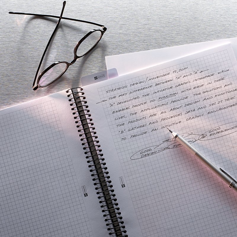 Notebook The Original, Couverture souple, A5, quadrillage 5x5 mm + Lisse, 120 feuilles de 2 couleurs, Miquelrius, Noir, Professionnel.