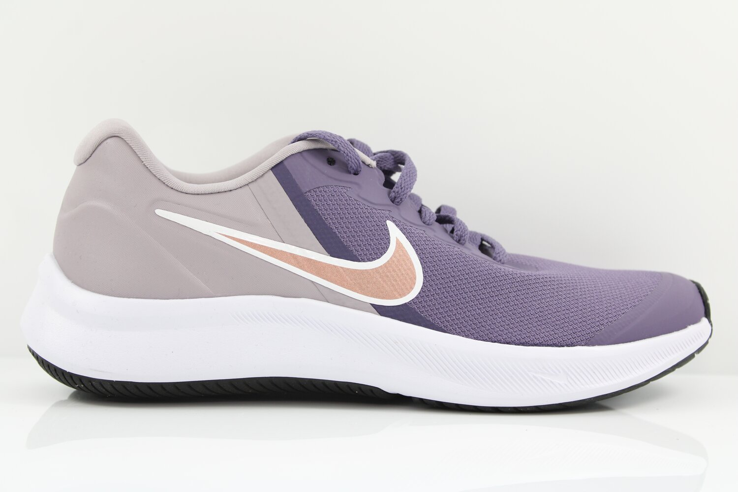 Nike Sneaker