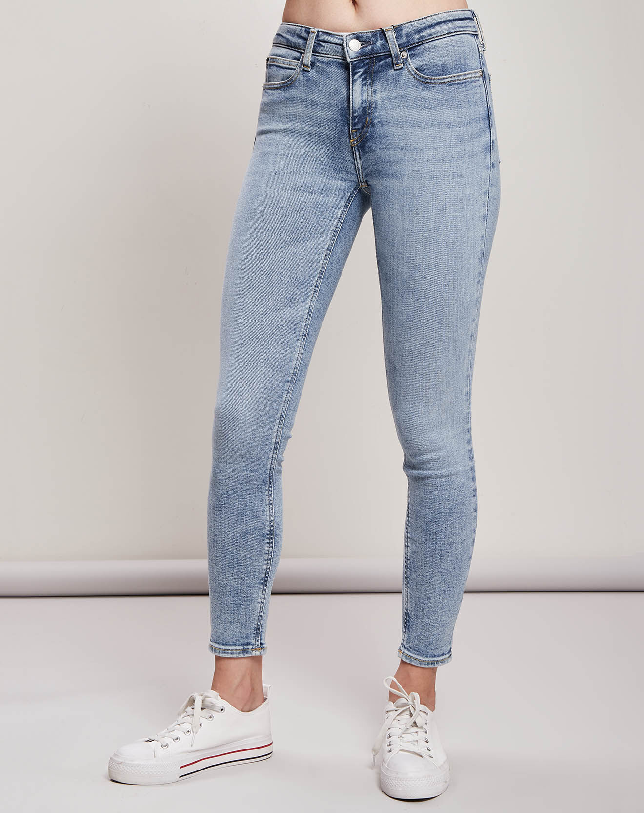 Calvin Klein Jean Skinny Fit Mid Rise bleu