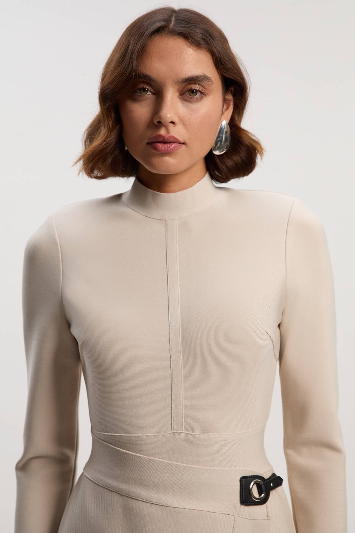 KarenMillen Robe Midi Moulante En Maille Bandage Asymétrique À Manches Longues Petite Silhouette