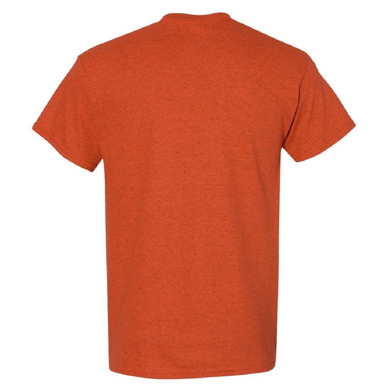 Camiseta básica de manga curta Gildan Heavy Cotton, 100% algodão grosso.