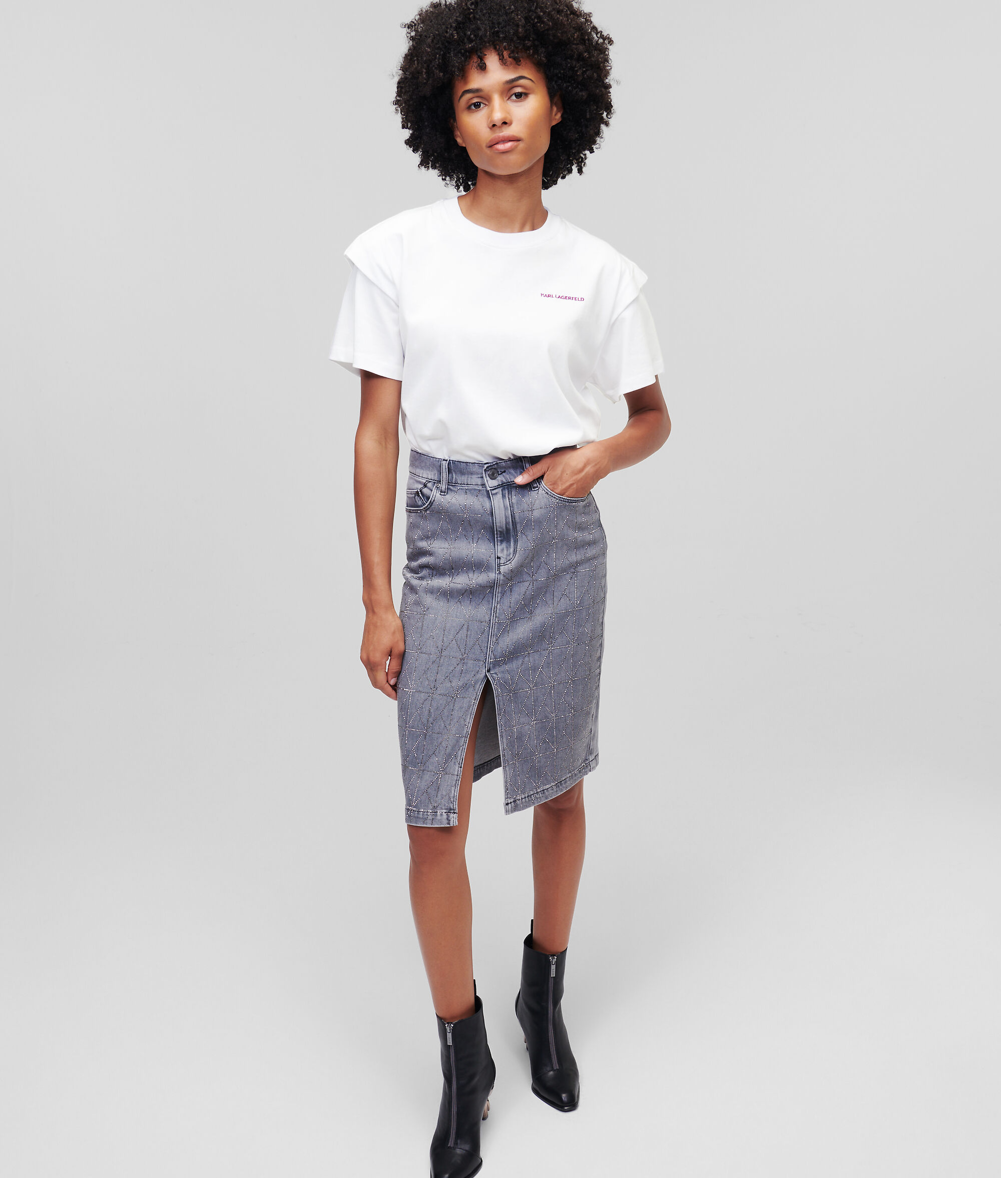 T-SHIRT AVEC ÉPAULETTES 