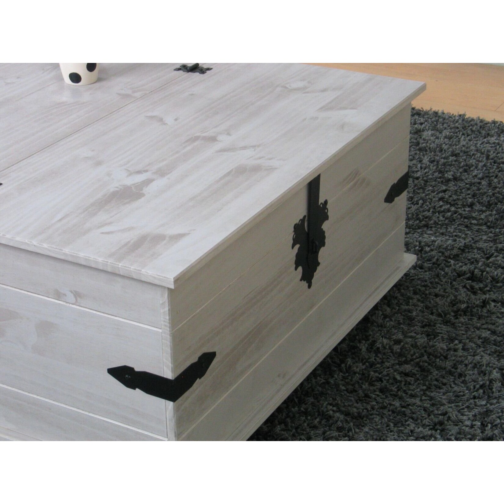 Kiefer Truhentisch New Mexico Mexiko grau massiv Couchtisch Truhe Holztruhe