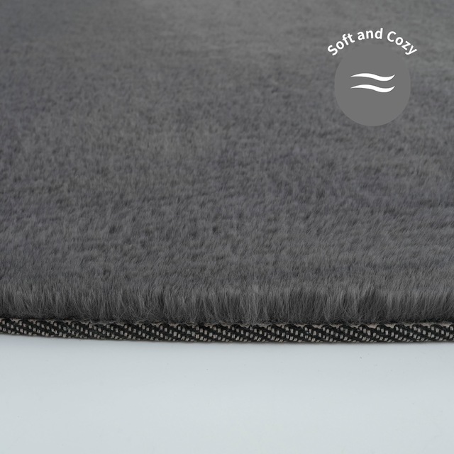 Bruno Banani Hochflor-Teppich »Rabbit 2 Bean, Kunstfell Teppich, Modern, besondere Form« U-förmig 25 mm Höhe Kaninchenfell-Haptik, Microfaser, Wohnzimmer, Schlafzimmer, Esszimmer