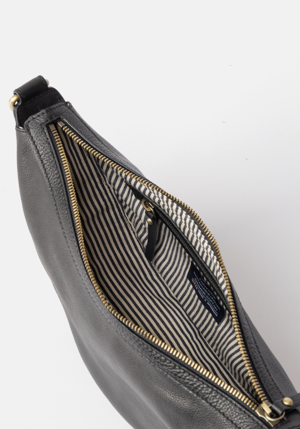 O My Bag Crossbody Bag Leo Soft Grain Leather Black