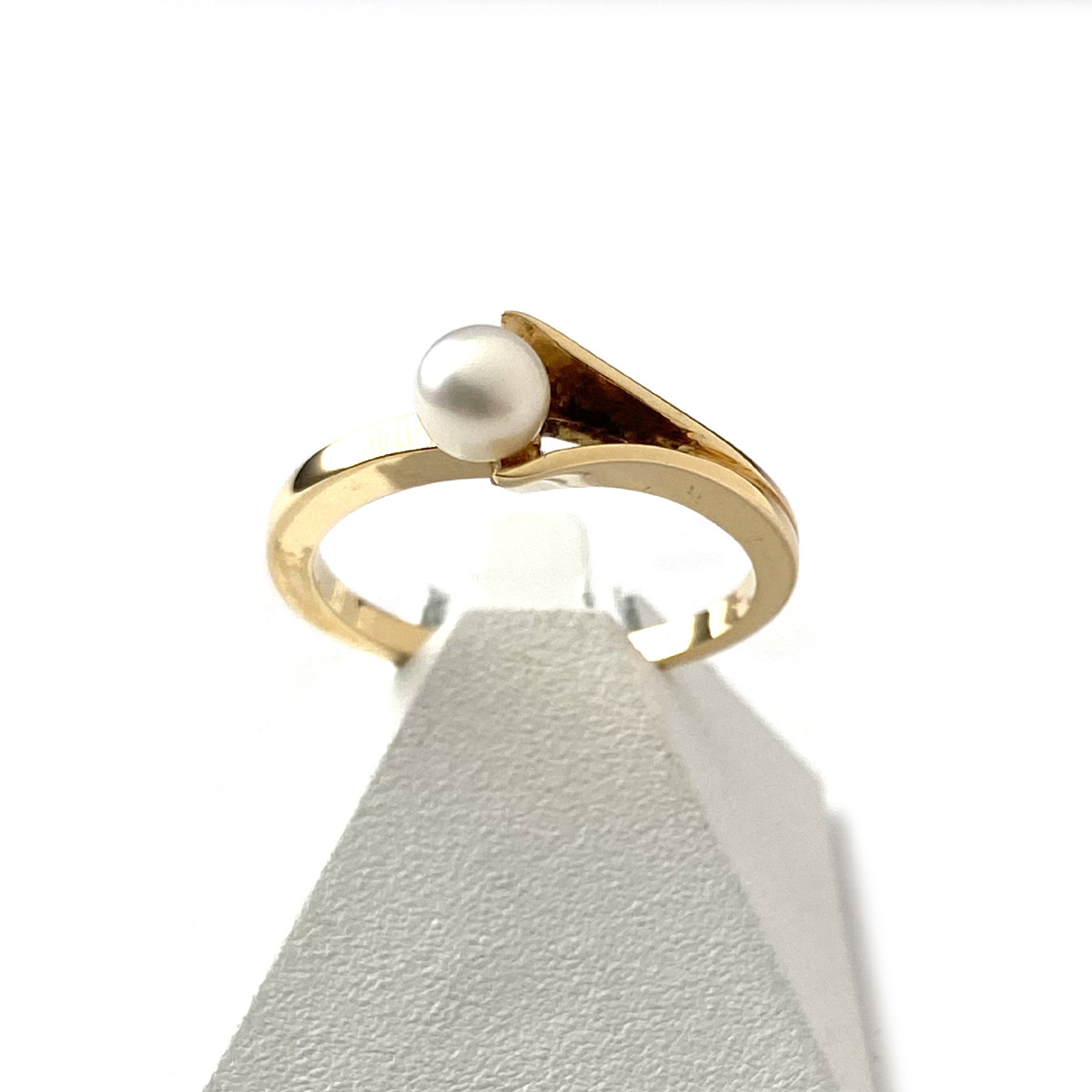 Bague d'occasion or 750 jaune perle de culture