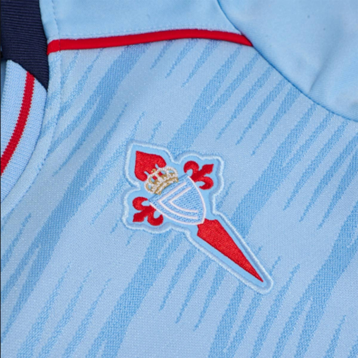 Conjunto Hummel Celta De Vigo Primeiro Equipamento 2025-2026 Criança