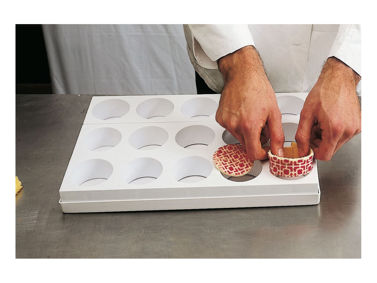 Plaque multimoules - 15 gâteaux (26 x 40 cm) - Rond Ø 6,5 cm - Martellato