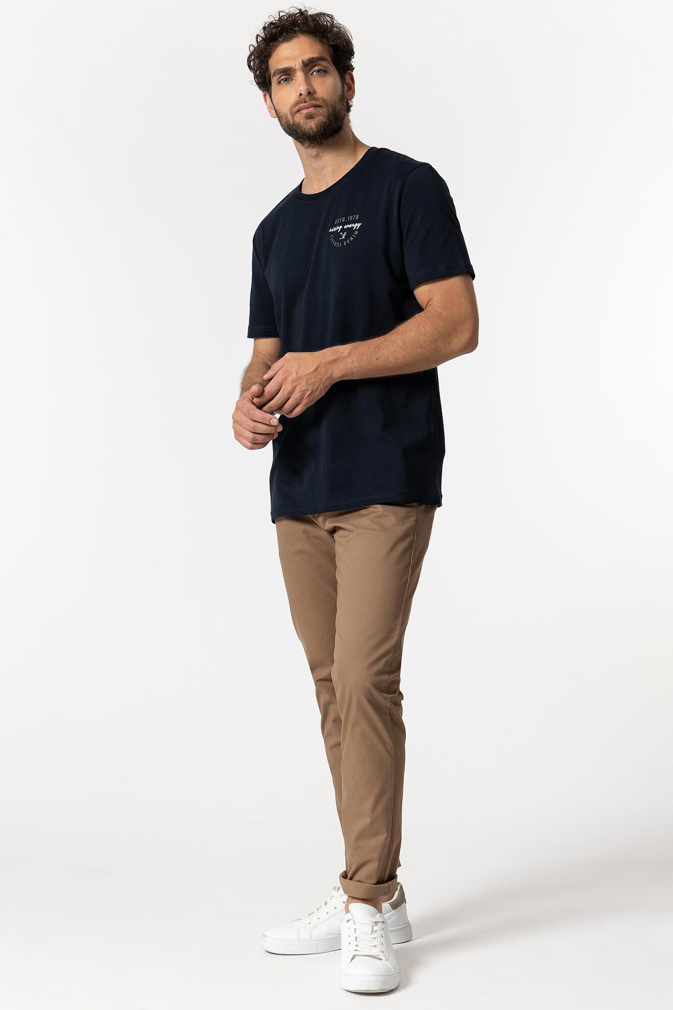 Calças chino de corte slim