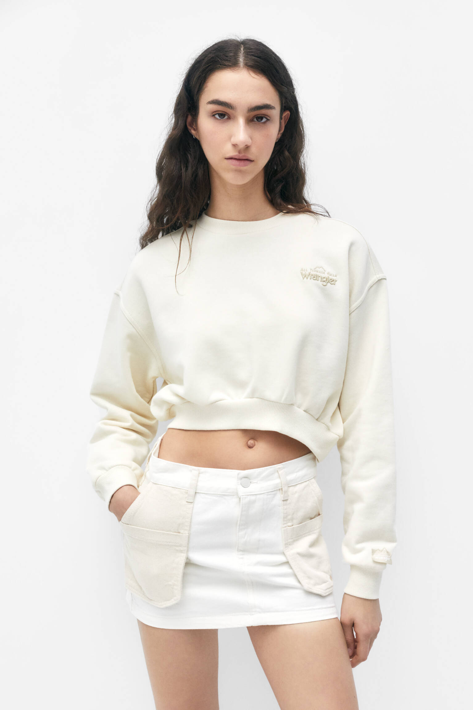 Moletom cropped ATG Wrangler - Gelo