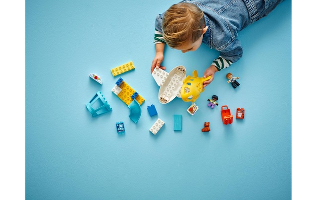 LEGO® Spielbausteine »DUPLO® Erster Besuch im Flughafen 10443«