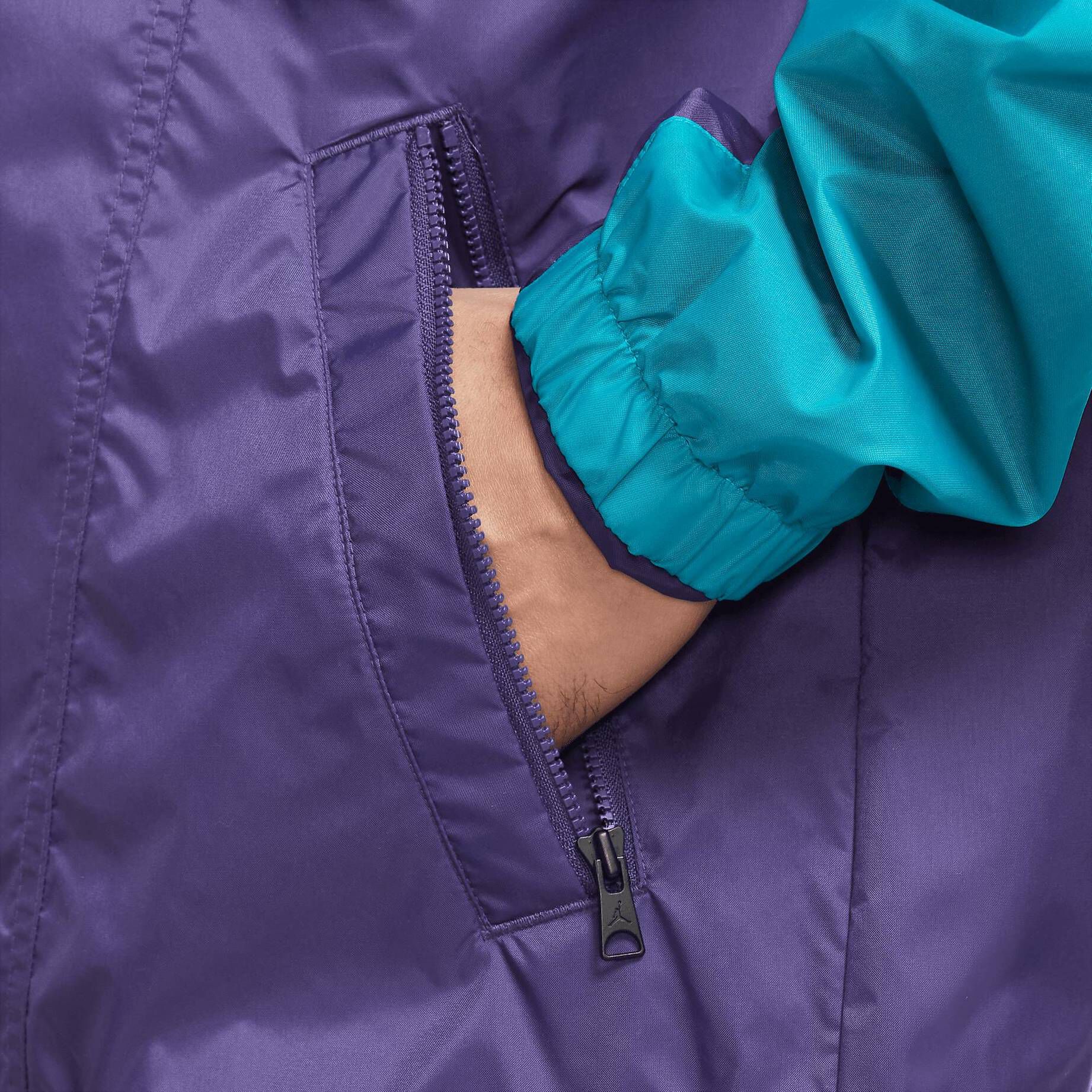 Nike| Herren Jacke NBA CHARLOTTE HORNETS COURTSIDE STATEMENT