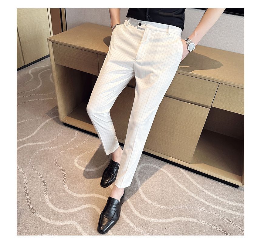 Lefitt - Gestreepte taps toelopende cropped pantalon