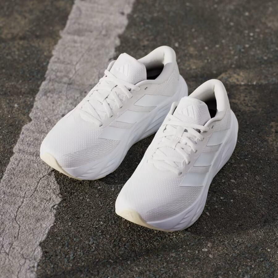 ADIDAS PERFORMANCE Loopschoen 'Galaxy 8' offwhite wolwit