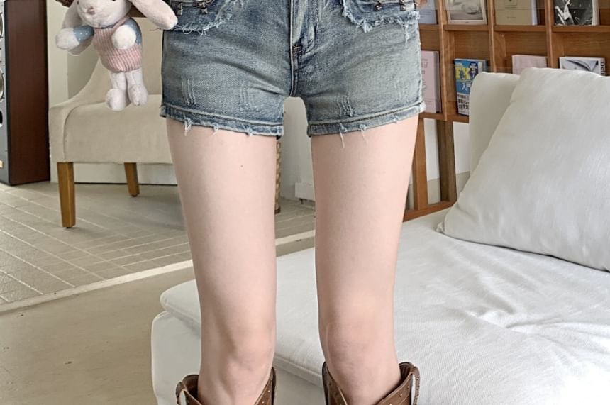 Girliepairs - Mid Rise Distressed Denim Hotpants