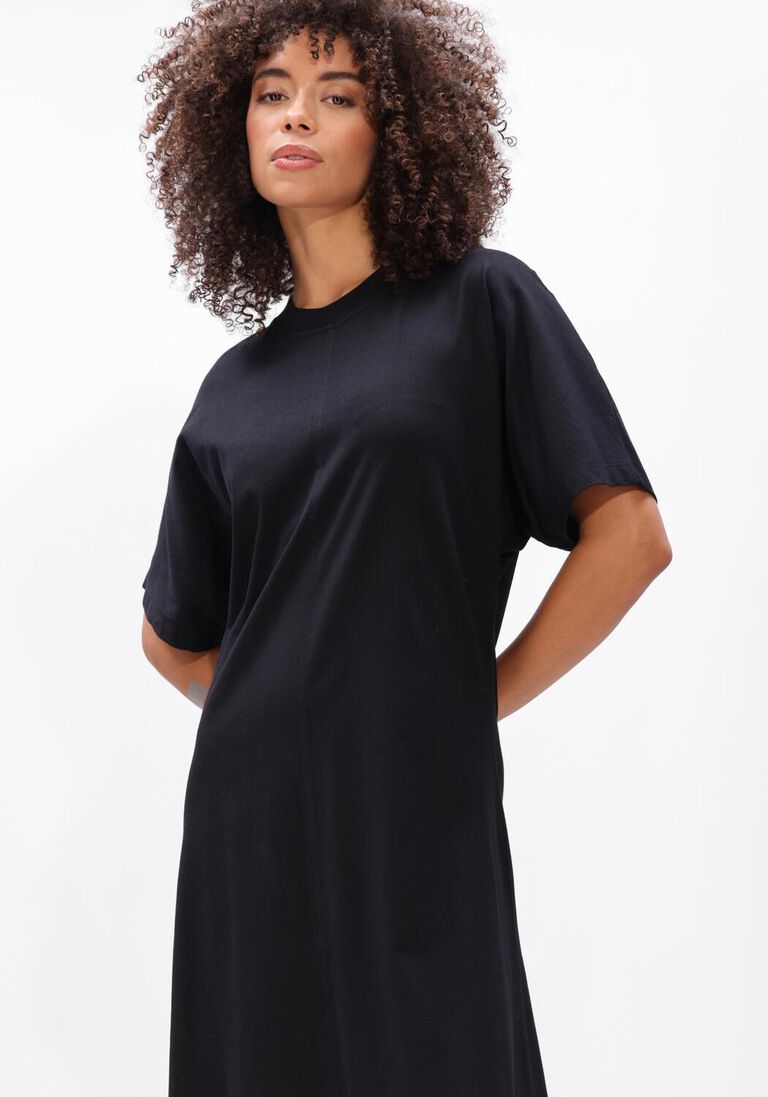 zwarte closed jurken drapy dress