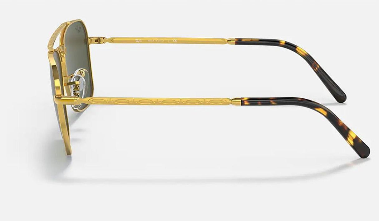 Ray-Ban<br>New Caravan Legend Gold