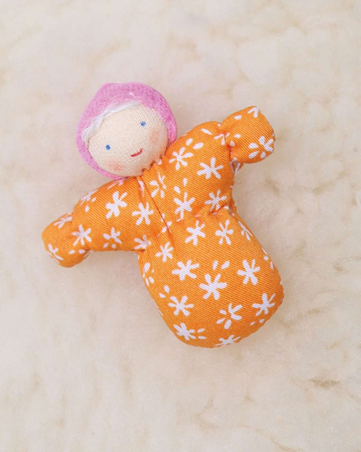 Dukke Baby – Liten 7cm – Håndlaget | Baby Doll