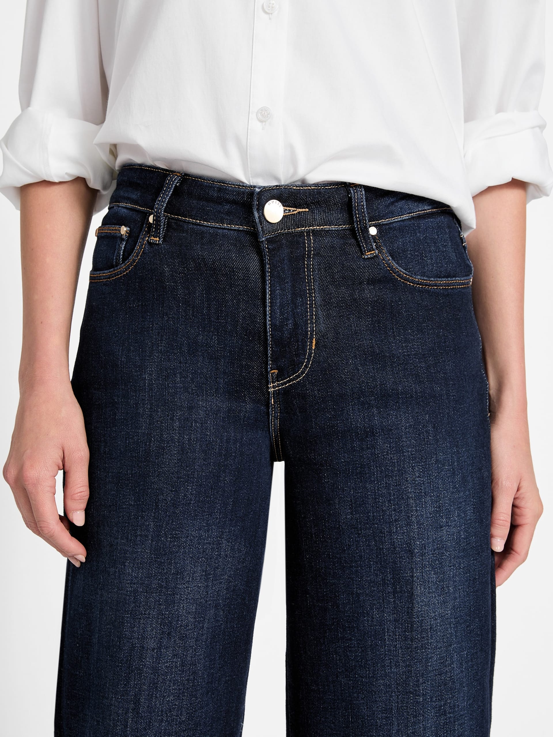 Calça jeans palazzo sexy de cintura média e pernas largas