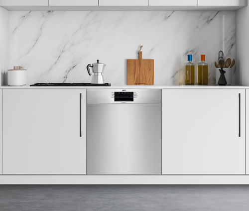 AEG FUE53610ZM / Inbouw / Onderbouw / Nishoogte 82 - 88 cm