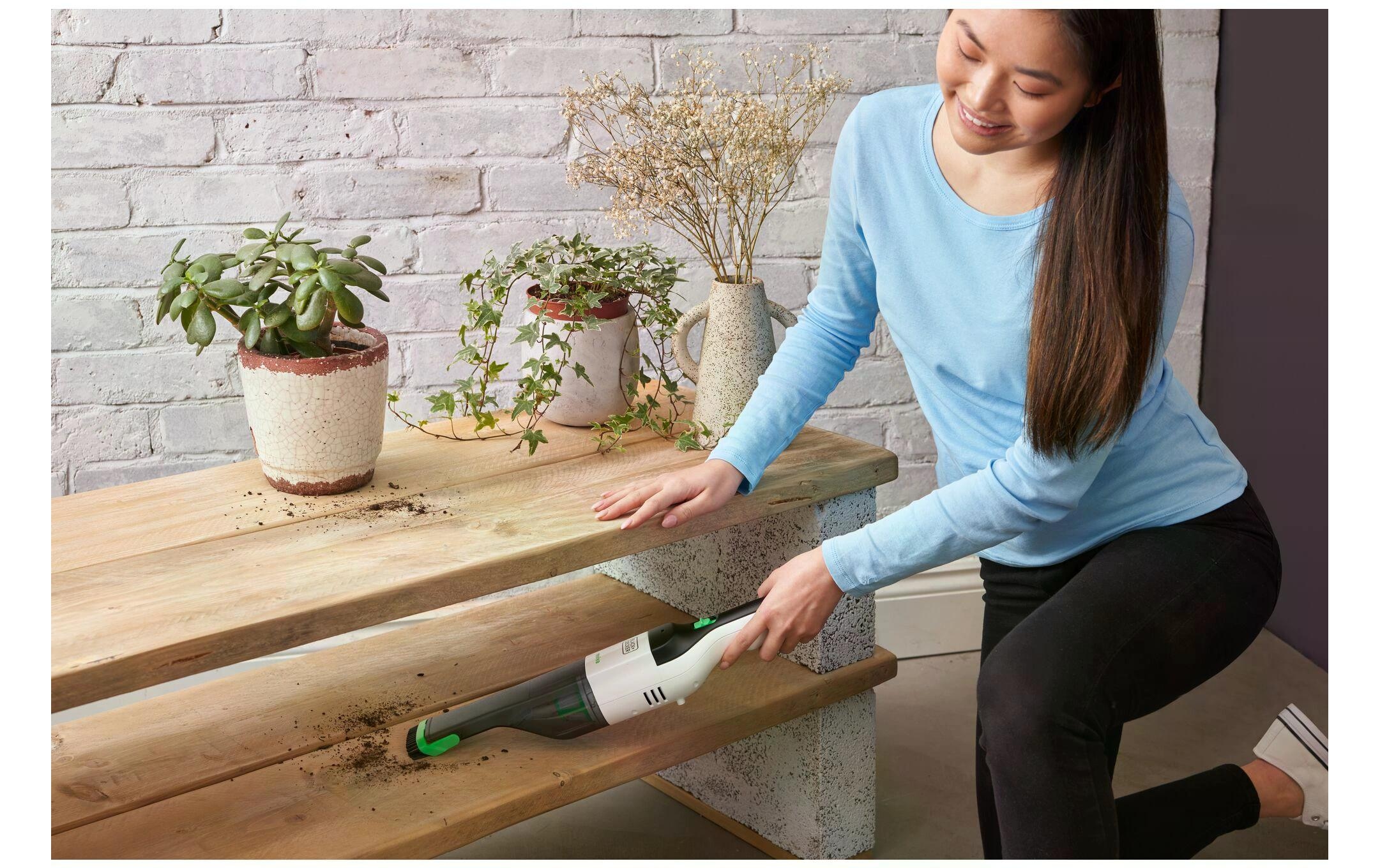 Black + Decker Akku-Handstaubsauger »REVHV8C-QW Schwarz/Weiss«