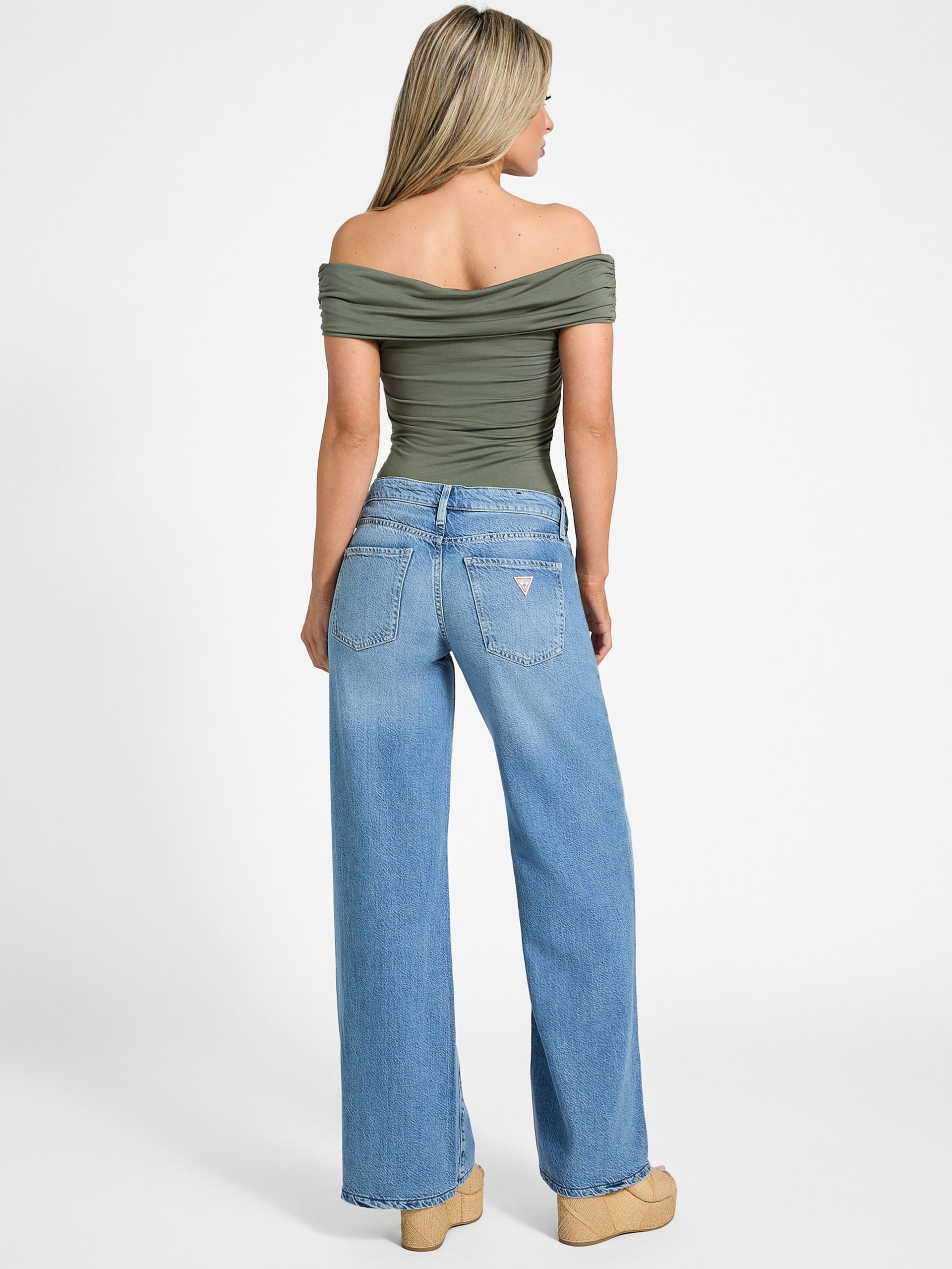 Calça jeans palazzo ecológica e sexy