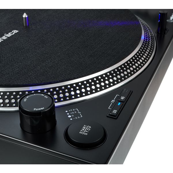 Numark Scratch LP140 Black Bundle