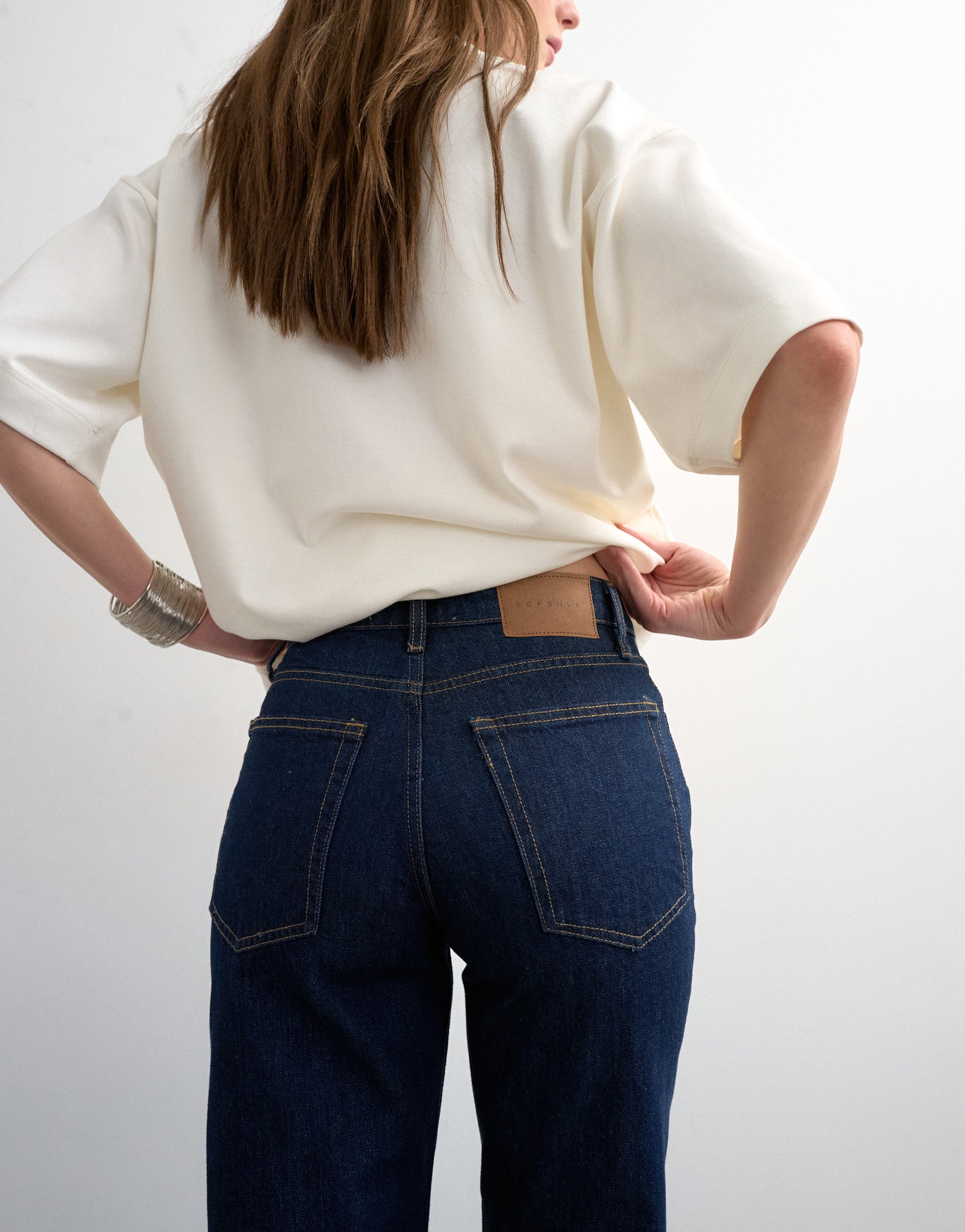 TSRUNWAY Mid rise Straight fit Jeans