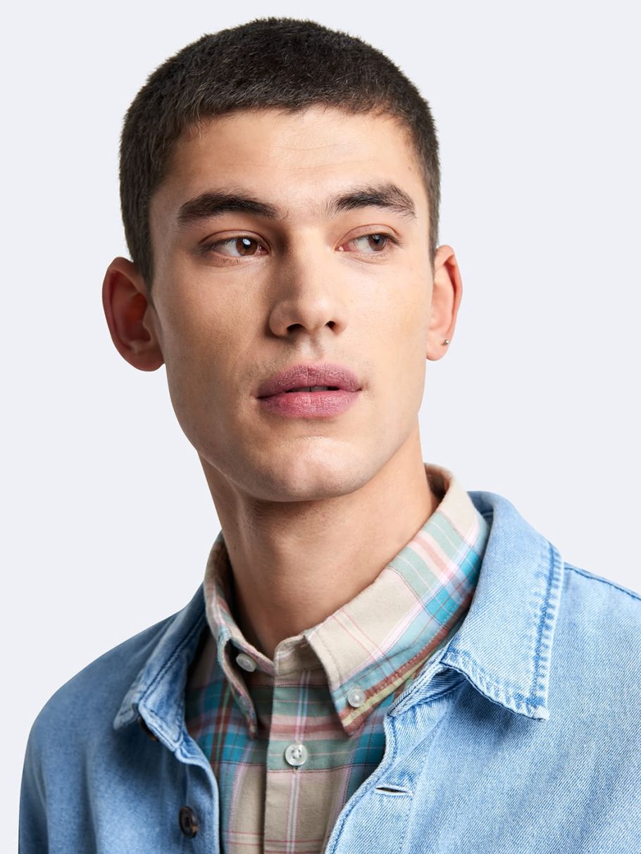 Chemise slim à carreaux
