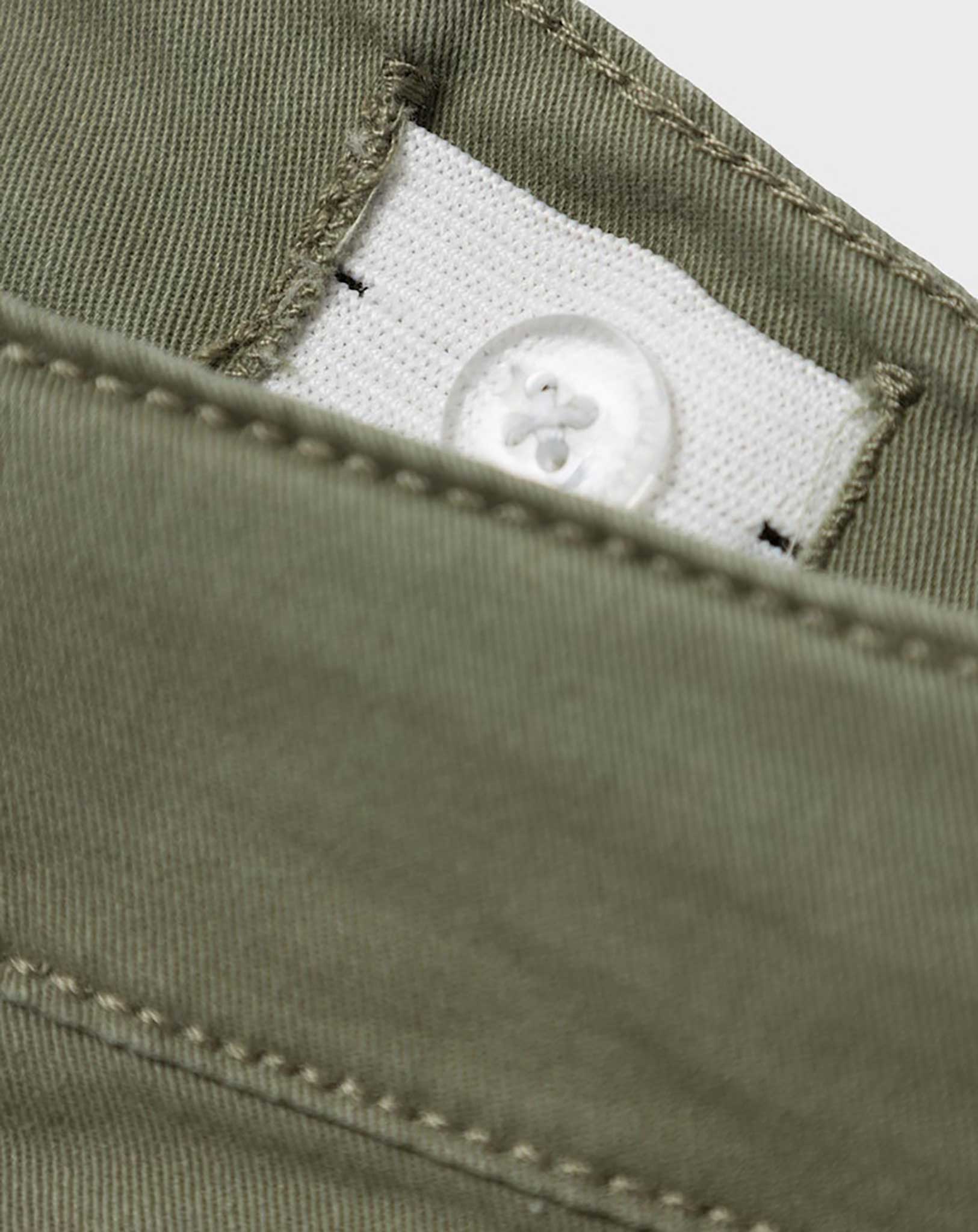 Cargo-Hose NKFROSE HW REG 7505-BM in deep lichen green