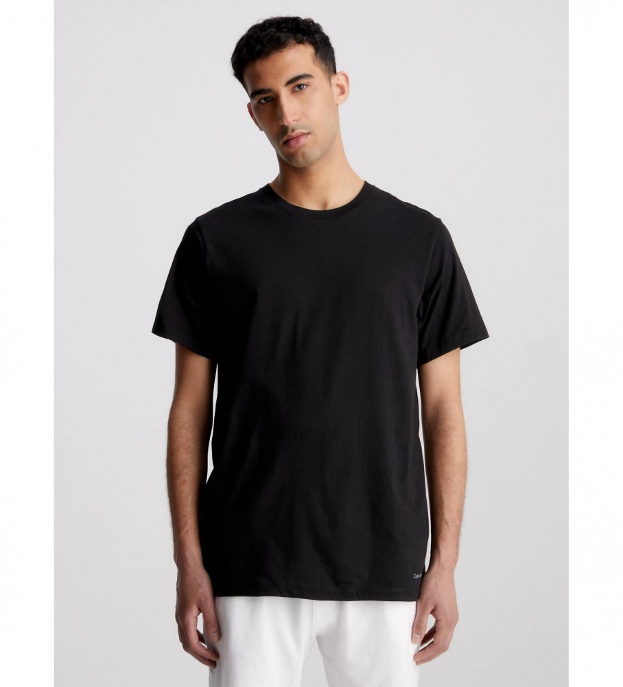 Conjunto de 3 camisetas Calvin Klein Cotton Classics nas cores branca, preta e cinza.